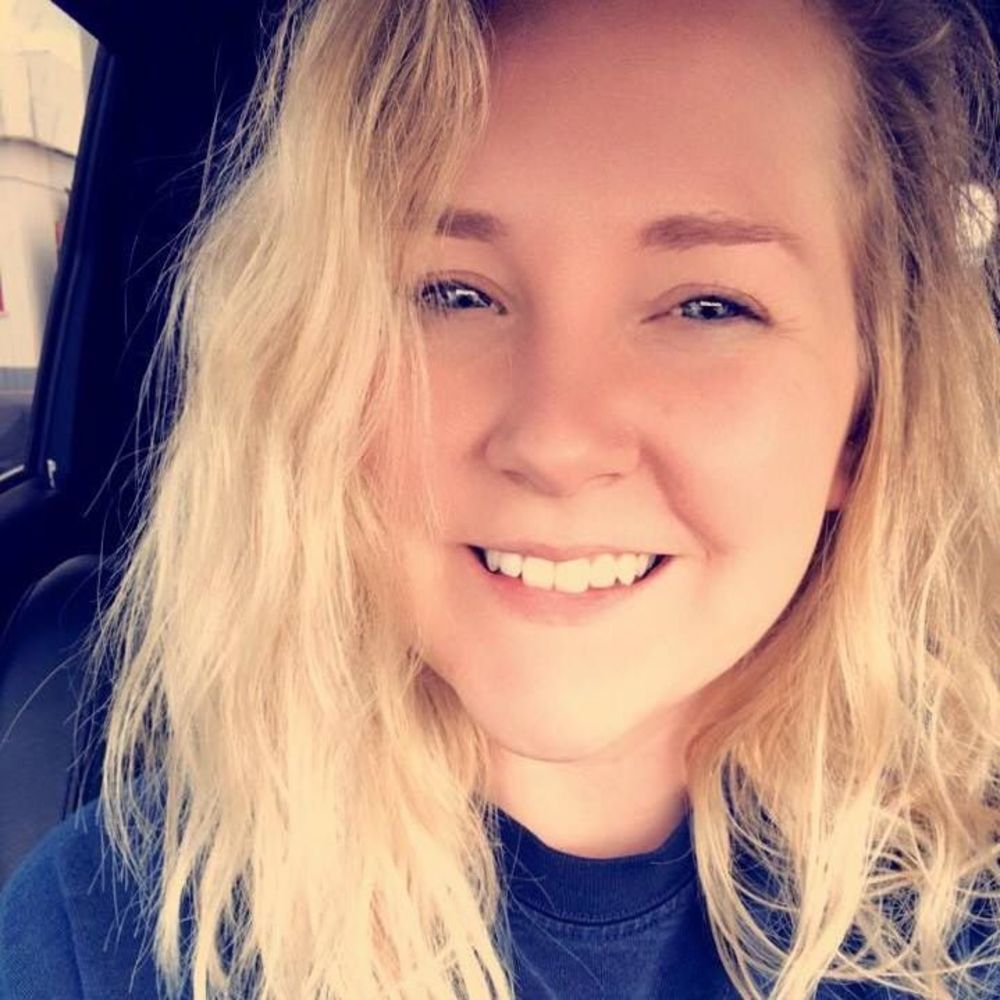 Meet your Posher, Julie